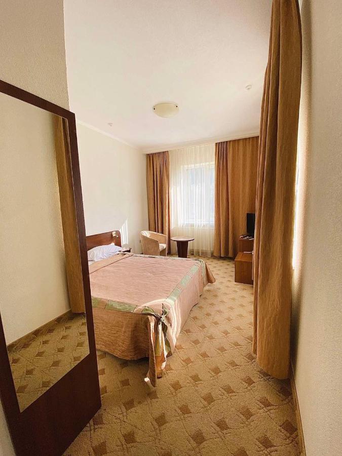 Gerdan Hotel Jaremtsche Exterior foto